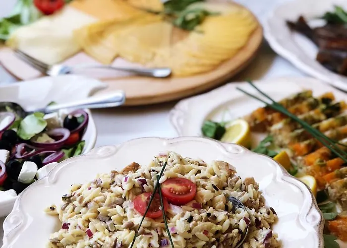 Lazienki Chodzieskie 2*